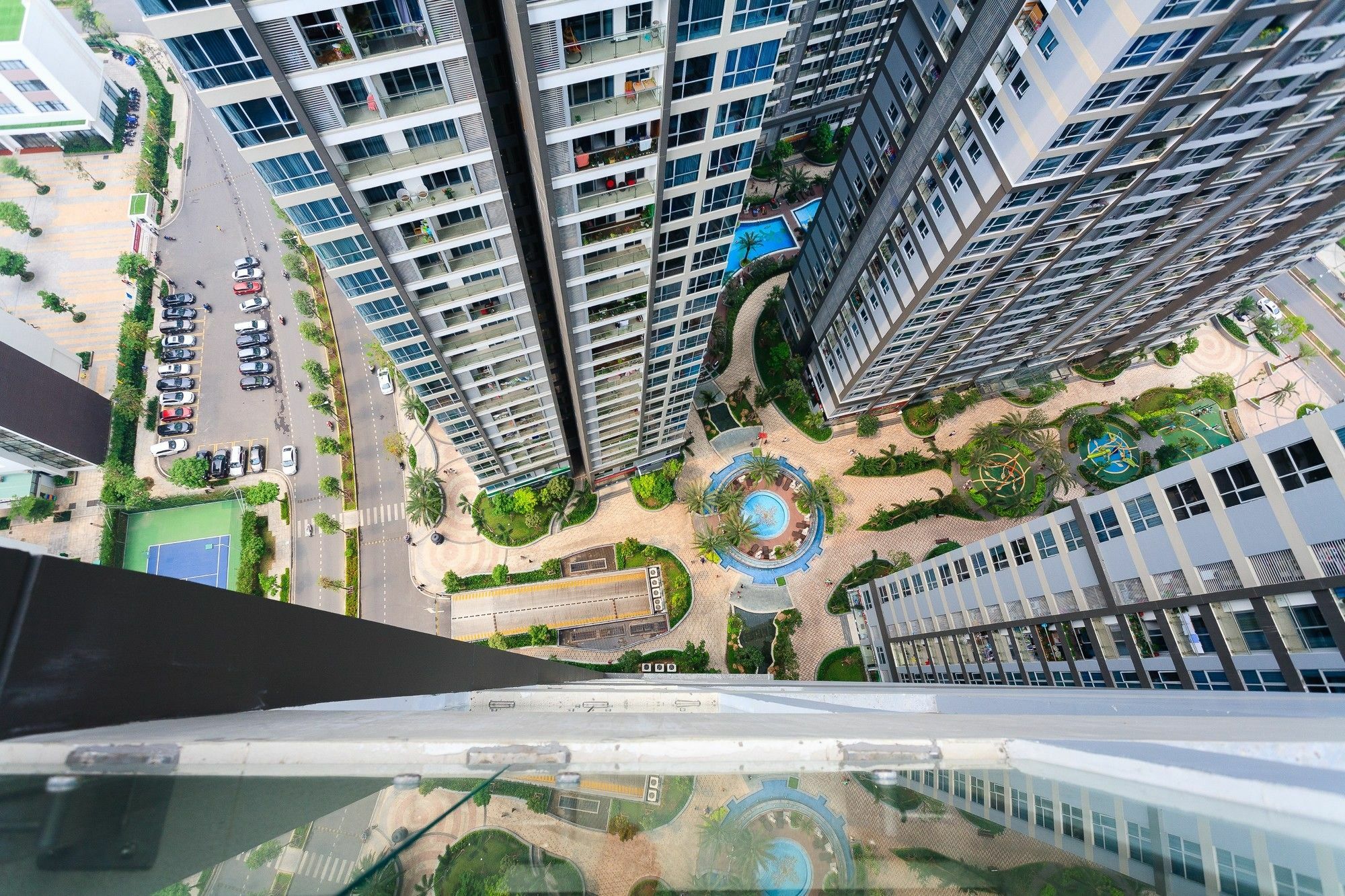 The Berry Vinhomes Luxury Apartments Ho Chi Minh City Exterior photo